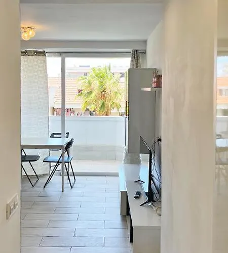 Playa Honda Abeja Apartment